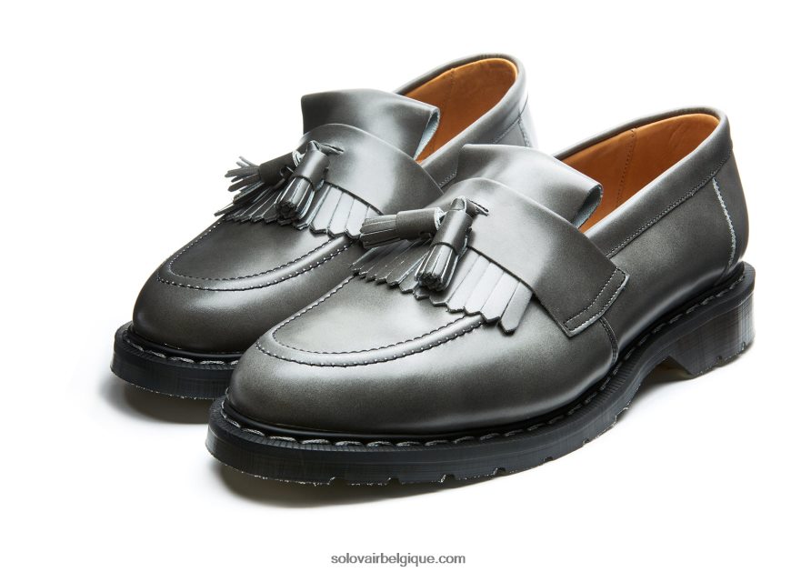 Femmes Solovair Mocassins à Glands Brillants Gris Lunaire 48f40r400
